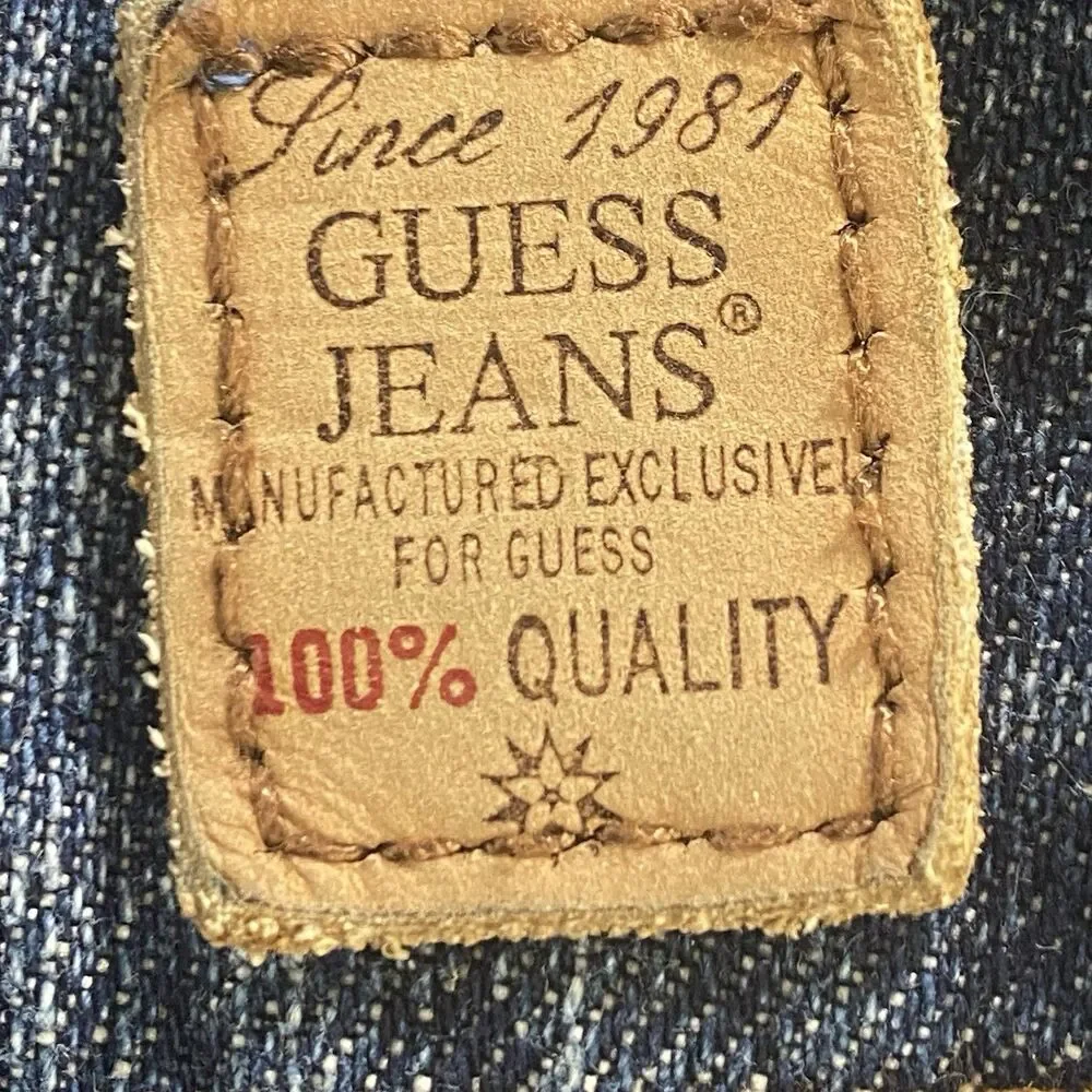 Guess Jeans 81 Daredevil Woman Sz 32(31)x 32 Boot Cut Stretch Jeans Sequin Logo